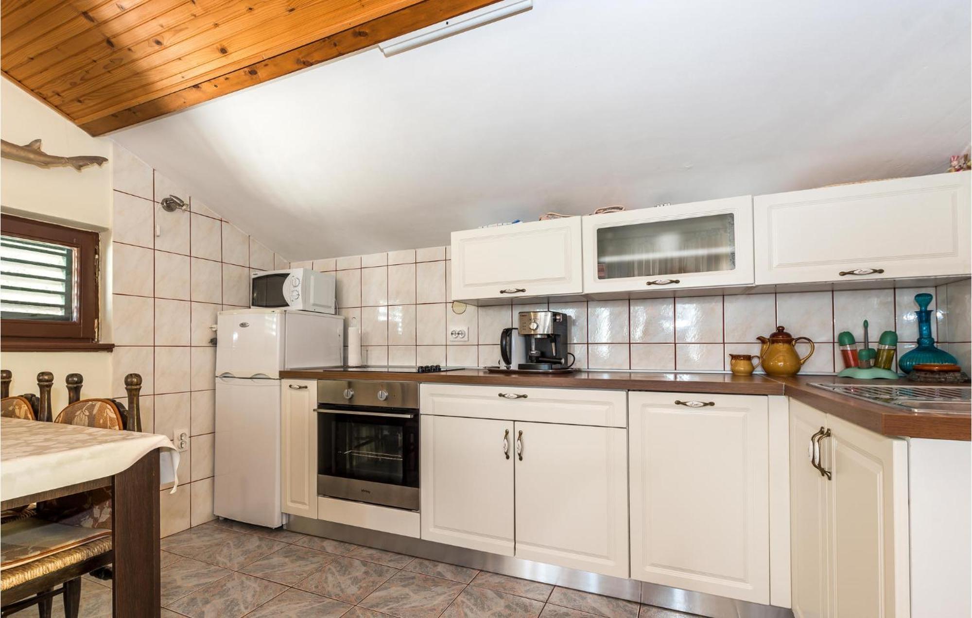 Awesome Apartment In Jadrija With Wifi Exterior photo